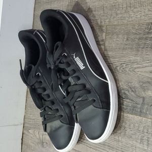 Womens Puma Black Sneakers Walking Shoes sz 8 M